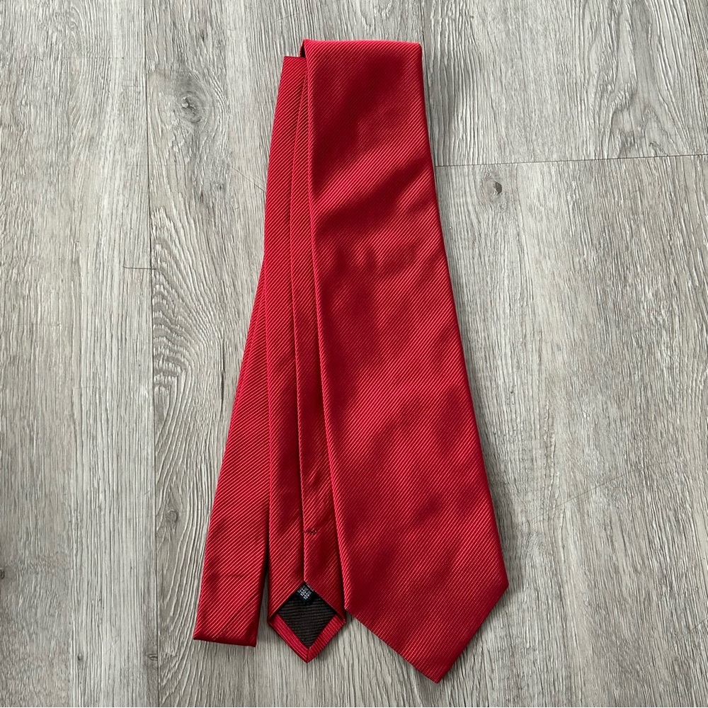 Vintage 100% Silk Red Feraud woven